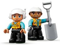 Truck & Tracked Excavator - Image 4 of 10