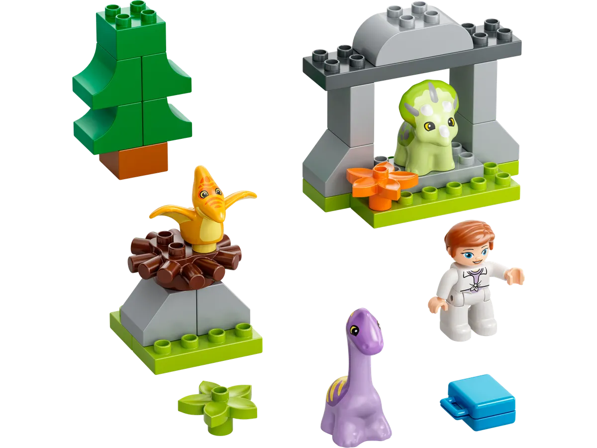 LEGO Dinosaur Nursery (10938)