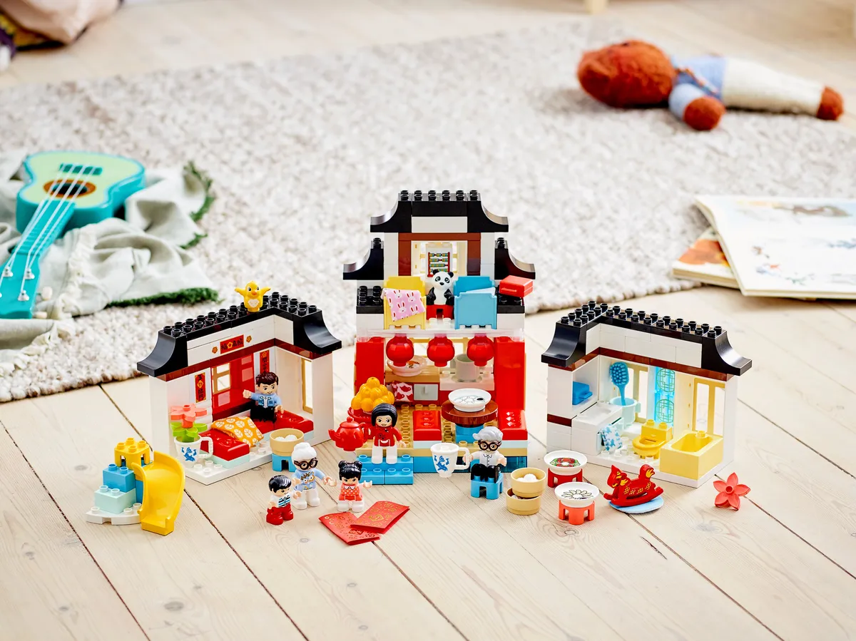 LEGO Happy Childhood Moments (10943) - Bild 14