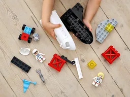 LEGO Space Shuttle Mission (10944) - afbeelding 8