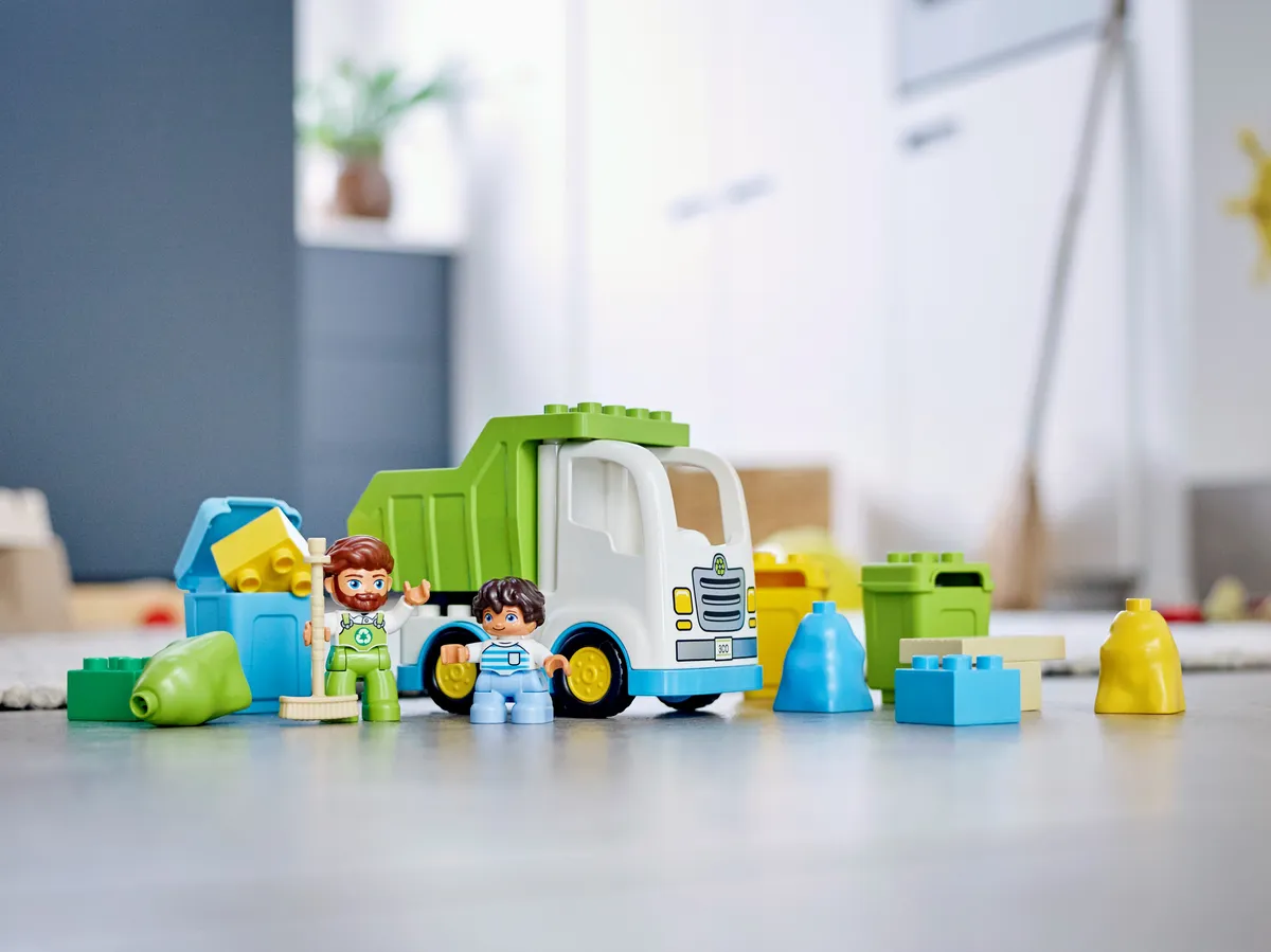 LEGO Garbage Truck and Recycling (10945) - Bild 13