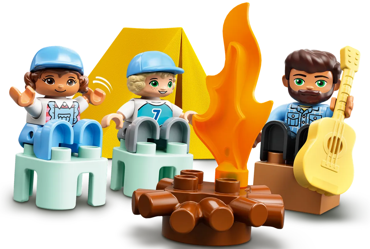 LEGO Family Camping Van Adventure (10946) - Bild 3