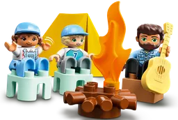 LEGO Family Camping Van Adventure (10946) - afbeelding 5