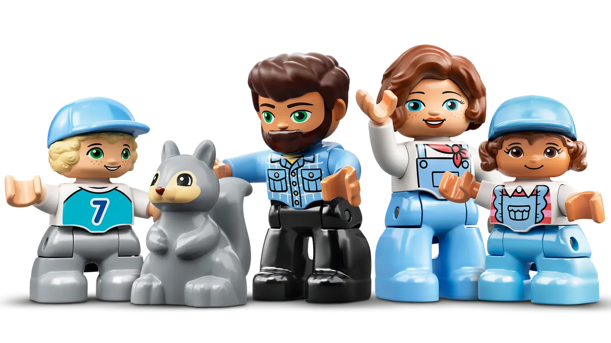 LEGO Family Camping Van Adventure (10946) - Bild 6