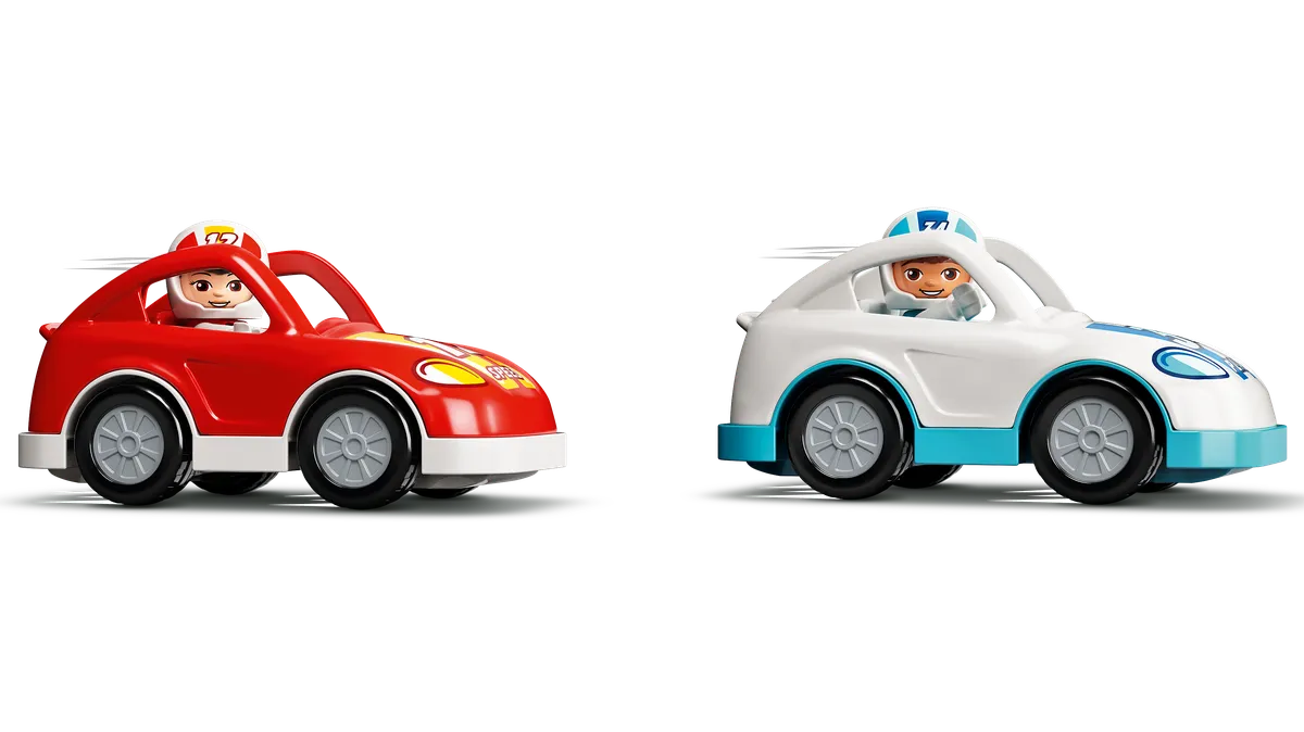 LEGO Race Cars (10947) - Bild 1