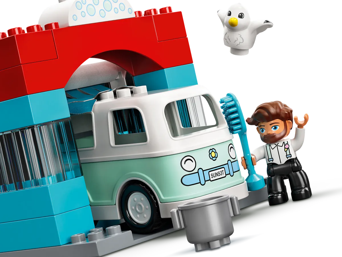 LEGO Car Park and Car Wash (10948) - Bild 7