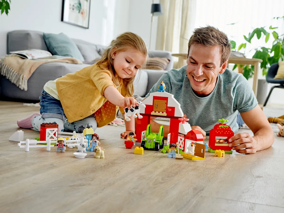 LEGO Barn, Tractor & Farm Animal Care (10952) - Bild 11