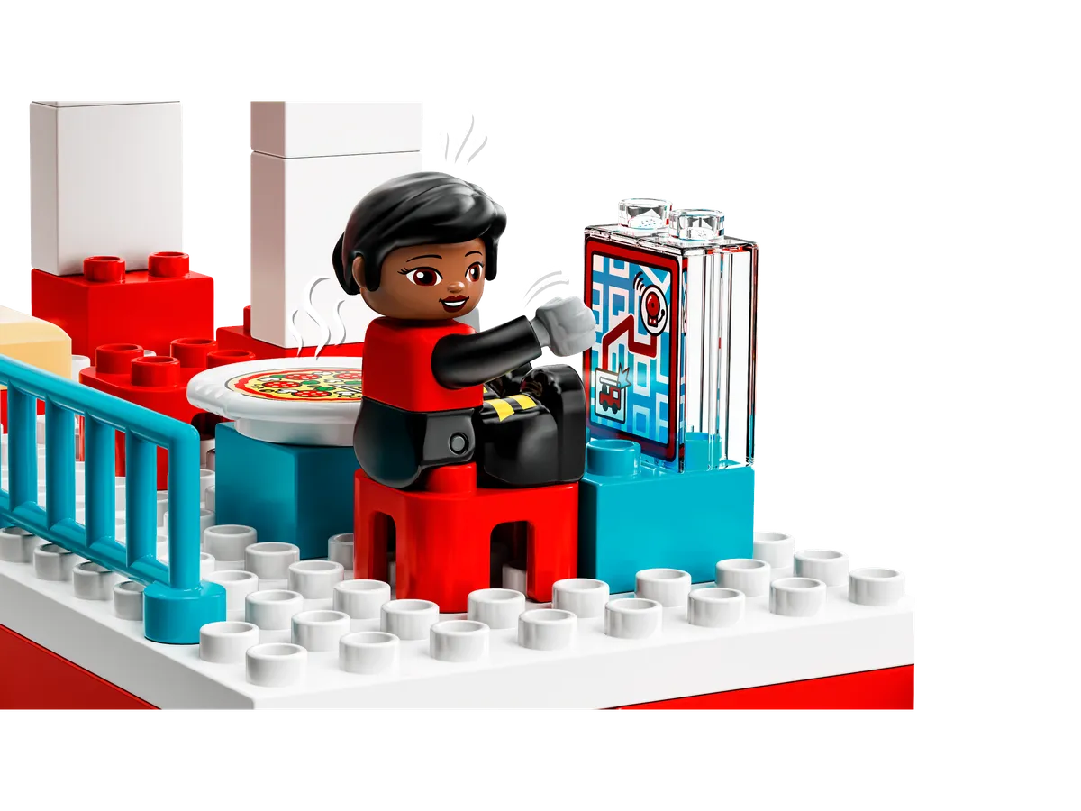 LEGO Fire Station & Helicopter (10970) - image 5