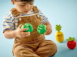 LEGO Fruit and Vegetable Tractor (10982) - afbeelding 5