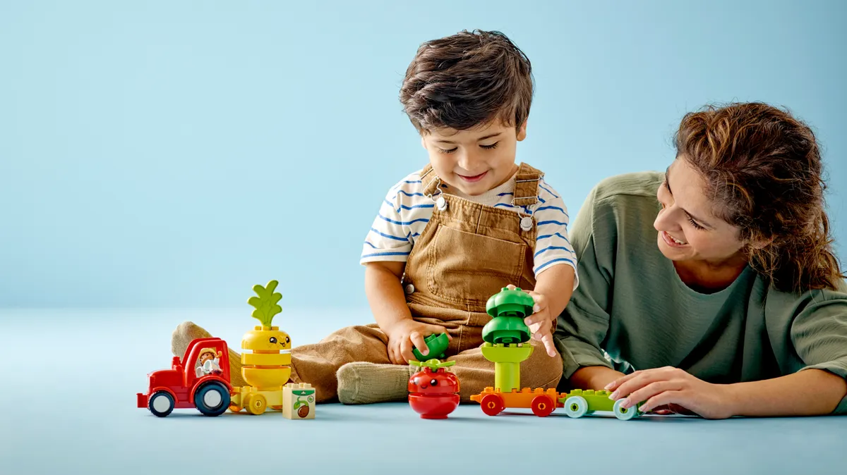 LEGO Fruit and Vegetable Tractor (10982) - afbeelding 7