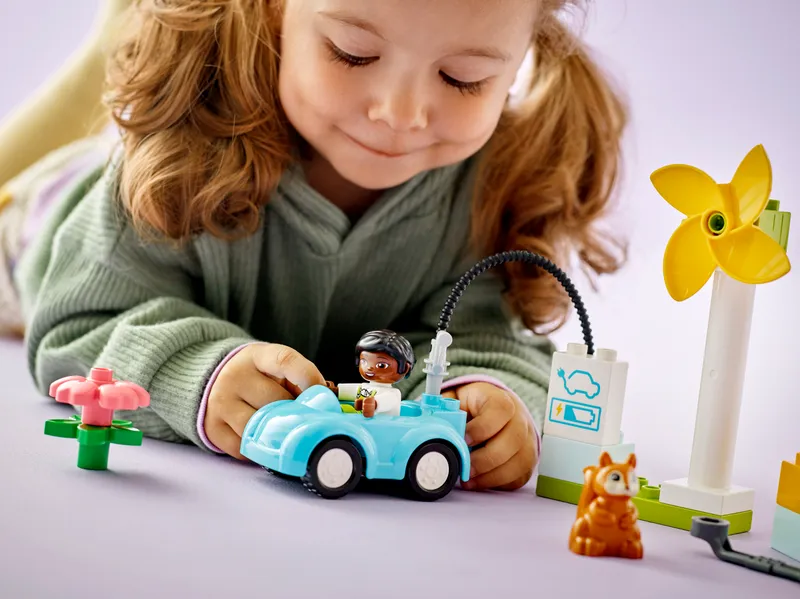 Wind Turbine and Electric Car de LEGO – photo du produit 7 sur 7