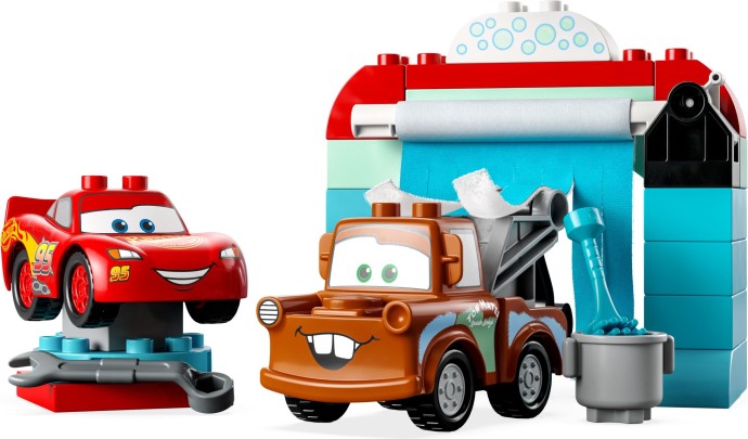 LEGO Lightning McQueen & Mater's Car Wash Fun (10996)
