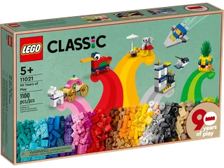 90 Years of Play by LEGO – product photo 2 of 8