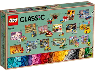 90 Years of Play by LEGO – product photo 6 of 8