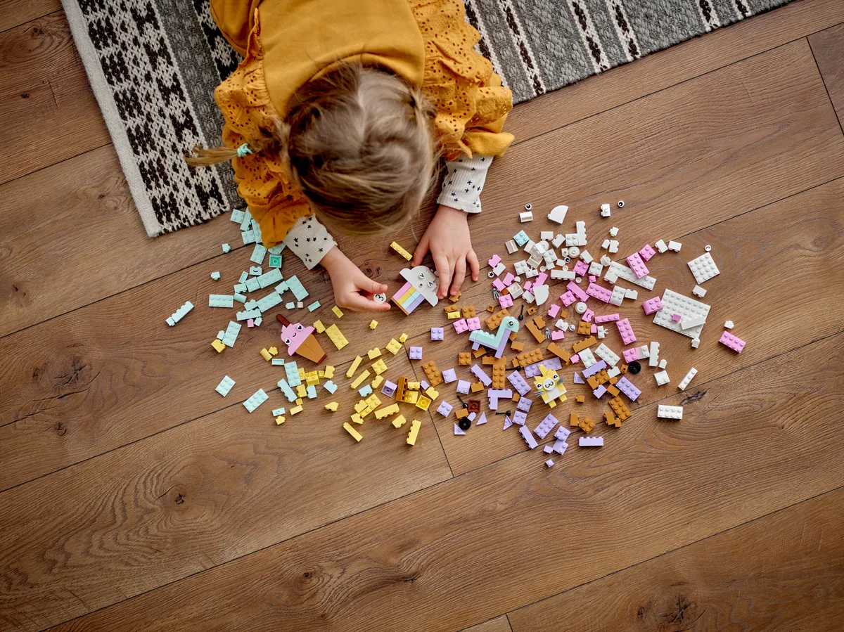 LEGO Creative Pastel Fun (11028) - Bild 9