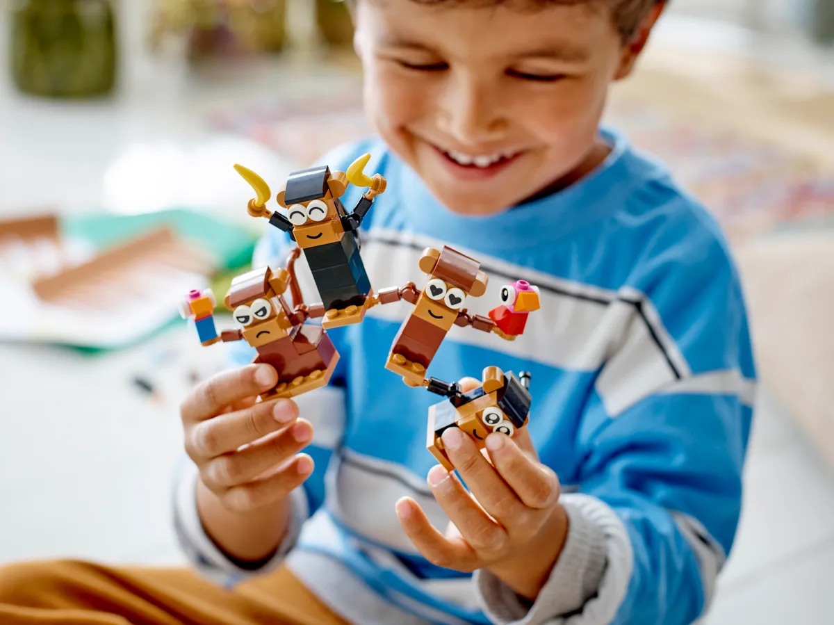 LEGO Creative Monkey Fun (11031) - image 5
