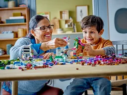 LEGO Creative Fantasy Universe (11033) - afbeelding 8
