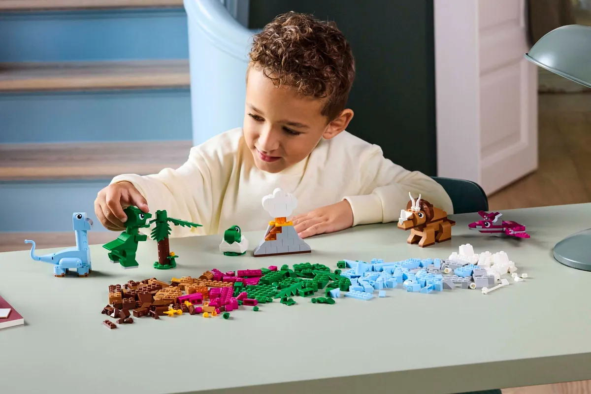 LEGO Creative Dinosaurs (11041) - image 9