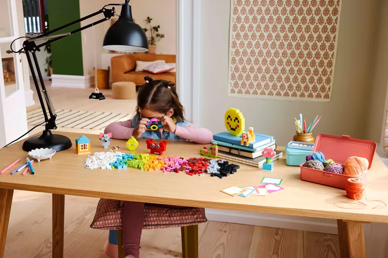 Creative Happy Box by LEGO – product photo 14 of 18