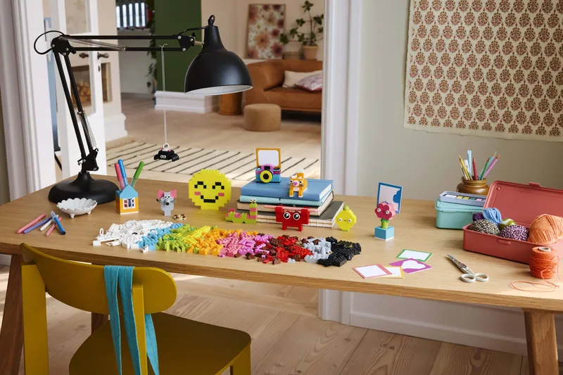 Creative Happy Box by LEGO – product photo 16 of 18