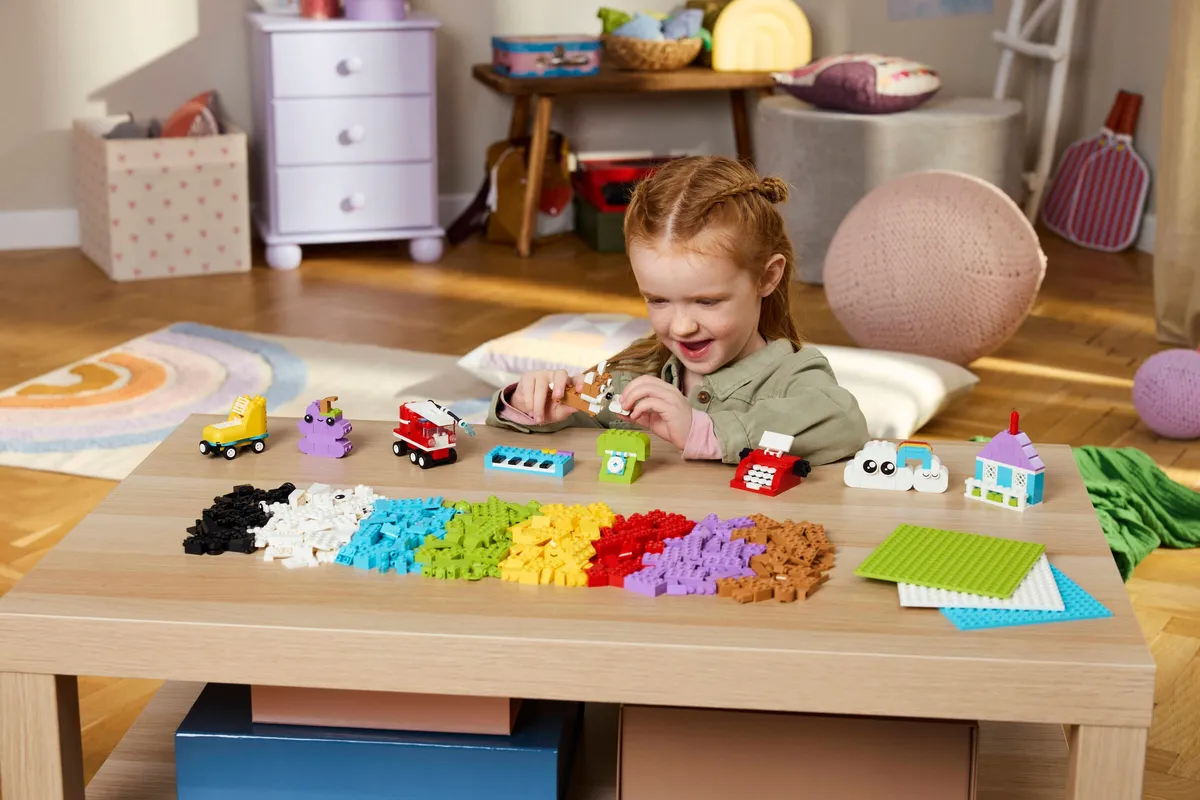 LEGO Creative Build-and-Play Box (11044) - afbeelding 9