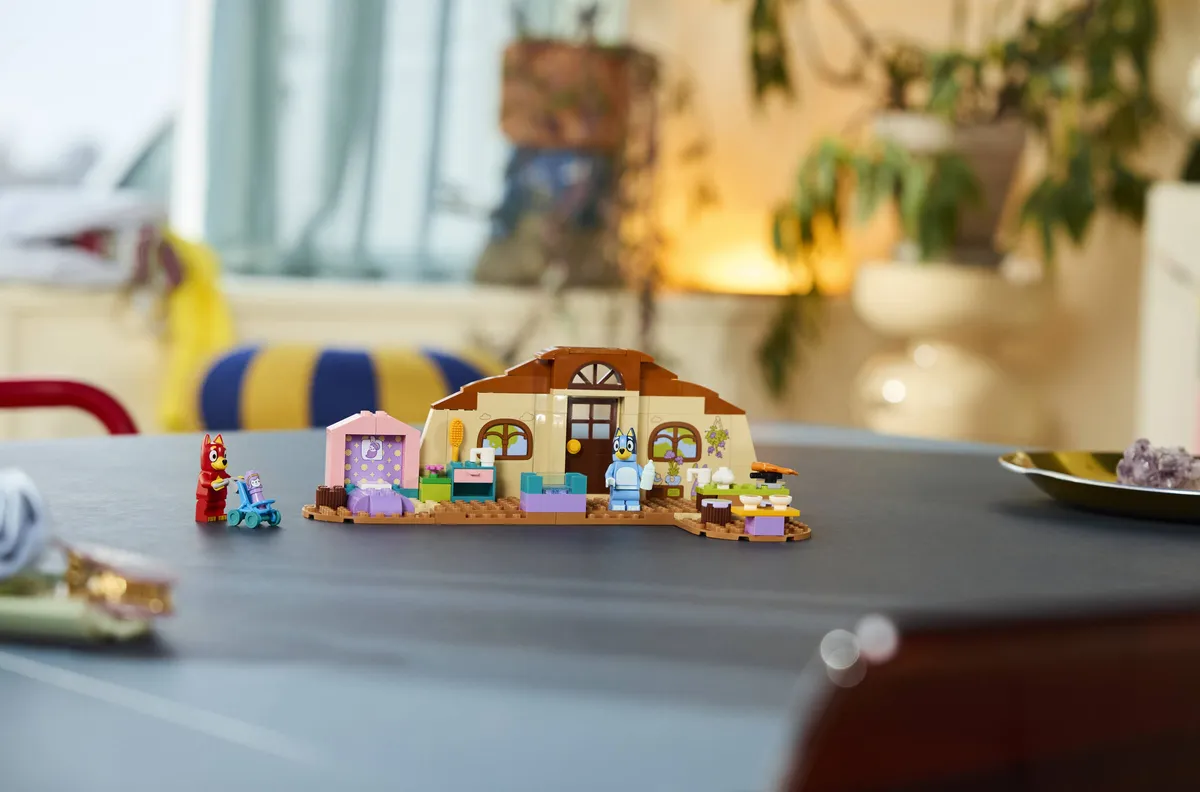 LEGO School with Rusty and Bluey (11221) - Bild 11