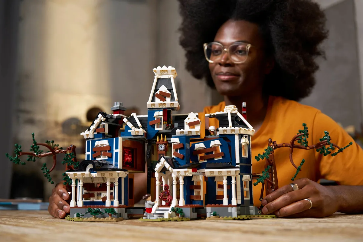LEGO Stranger Things: The Creel House (11370) - Bild 9