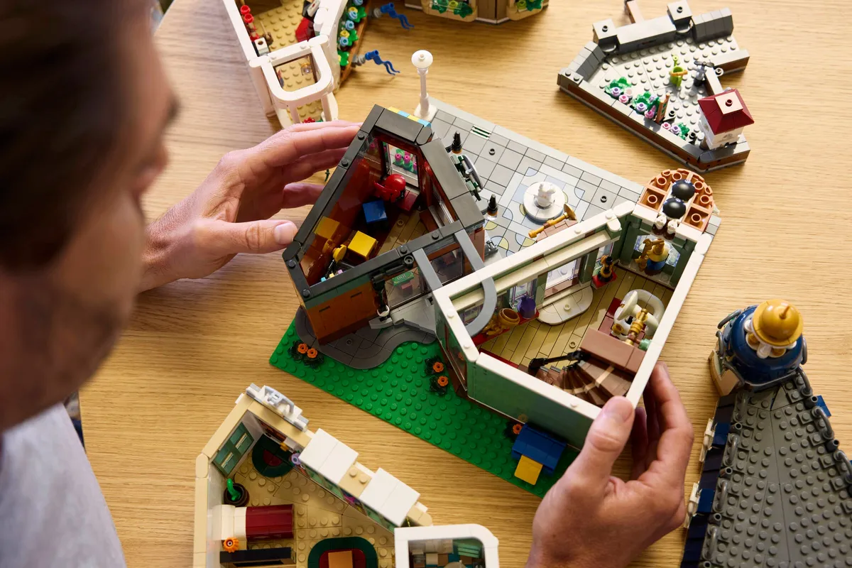 LEGO Shopping Street (11371) - Bild 13
