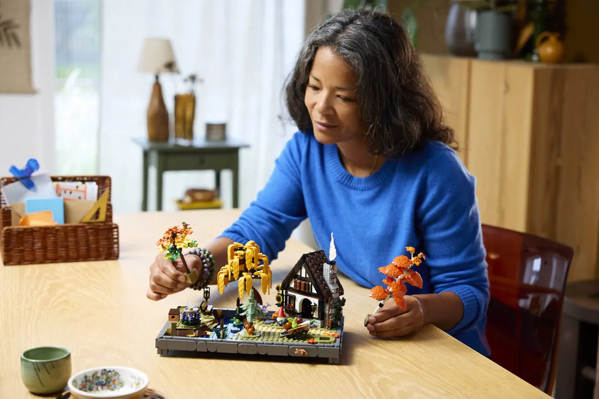 LEGO Autumn Cottage Garden (11372) - Bild 8