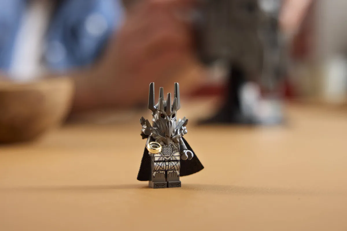 LEGO The Lord of the Rings: Sauron's Helmet (11373) - afbeelding 9