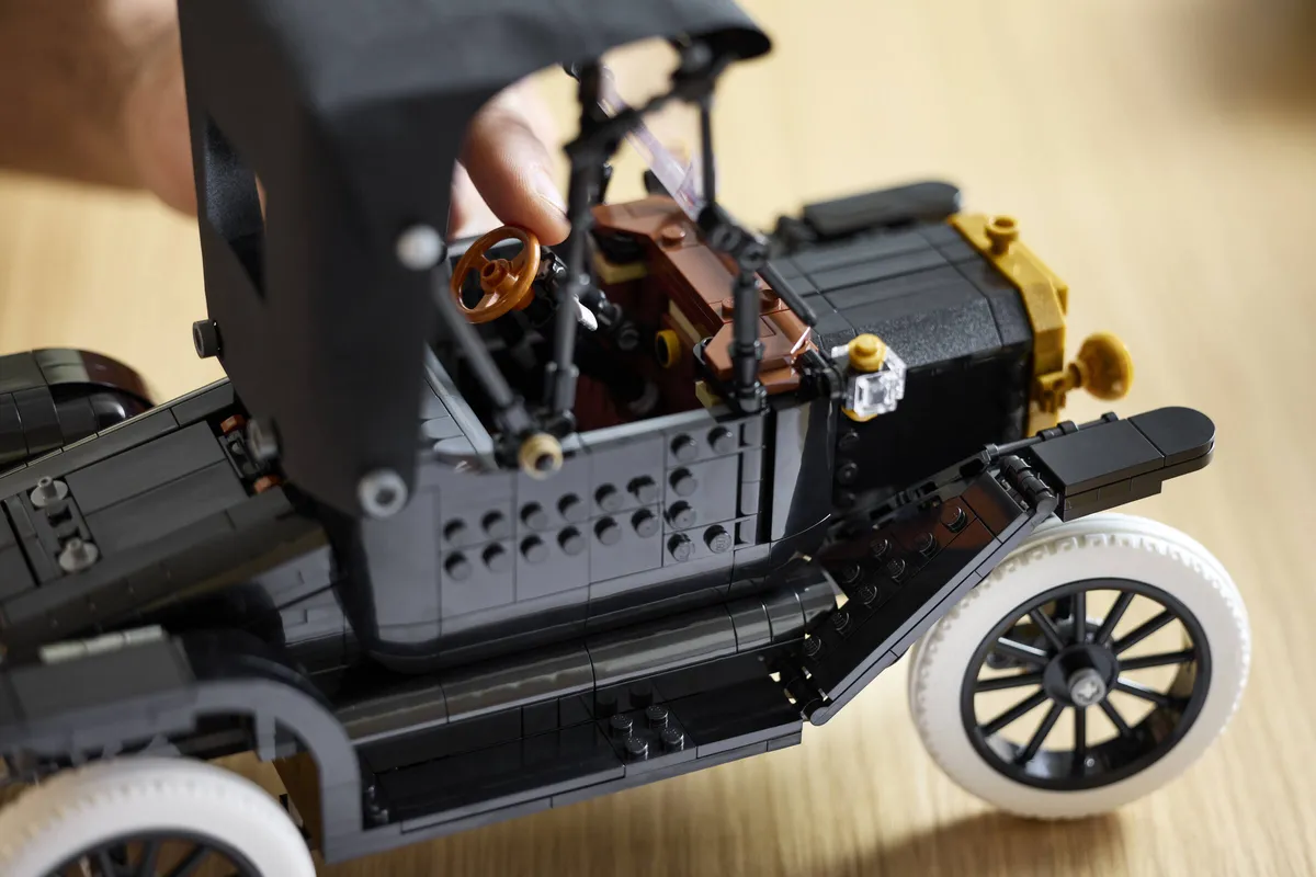 LEGO Ford Model T (11376) - afbeelding 17