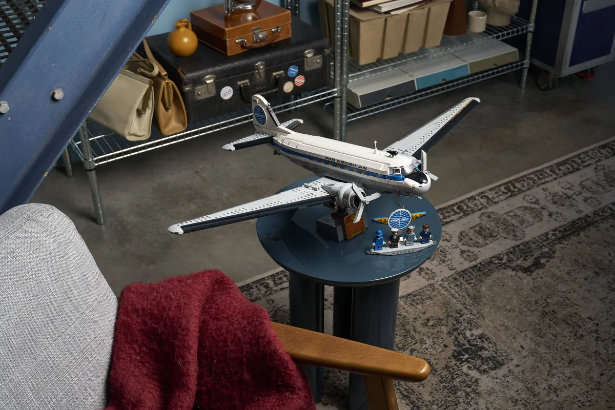 LEGO Douglas™ DC-3™ PAN AM® Airliner (11378) - Bild 15