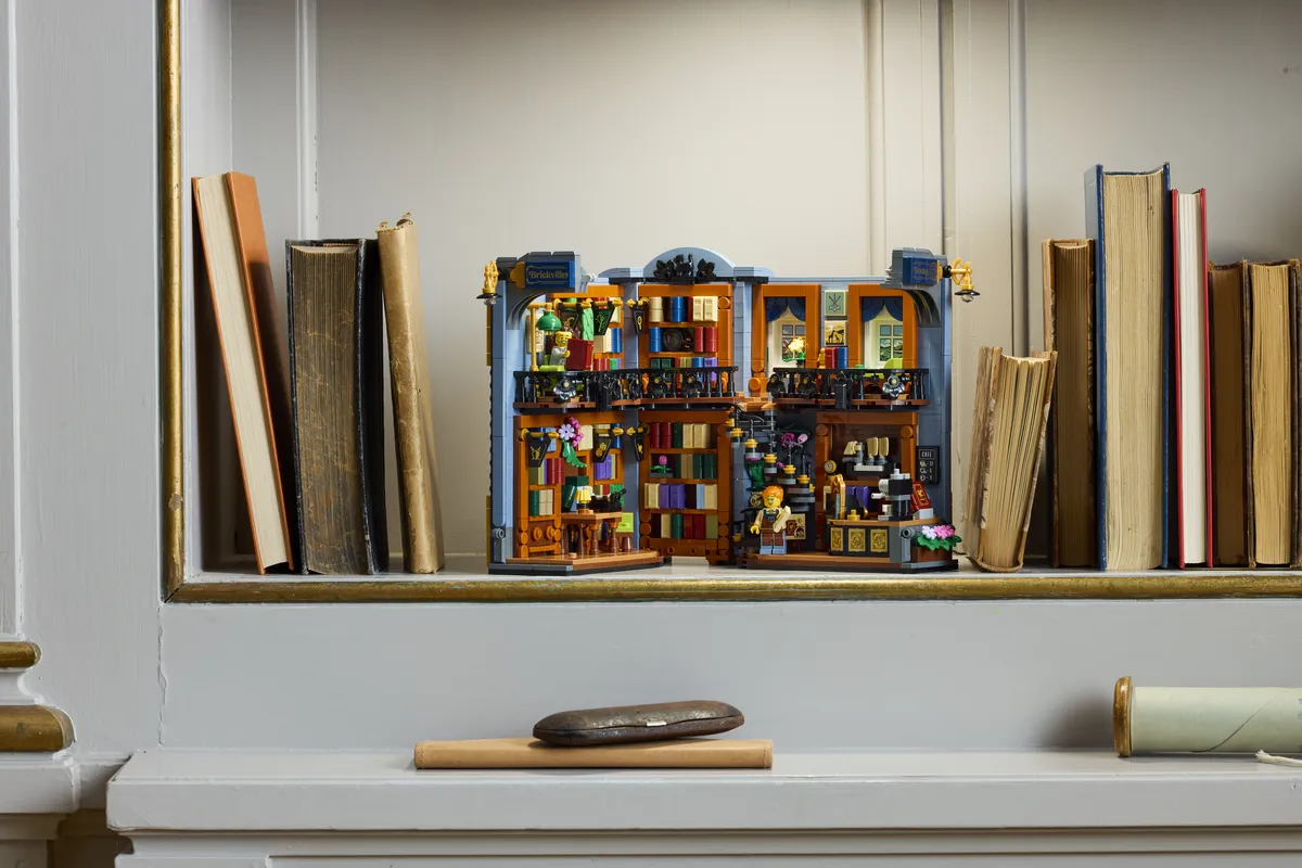 LEGO Bookstore: Book Nook (11379) - Bild 18