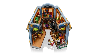 Bookstore: Book Nook by LEGO – product photo 4 of 24