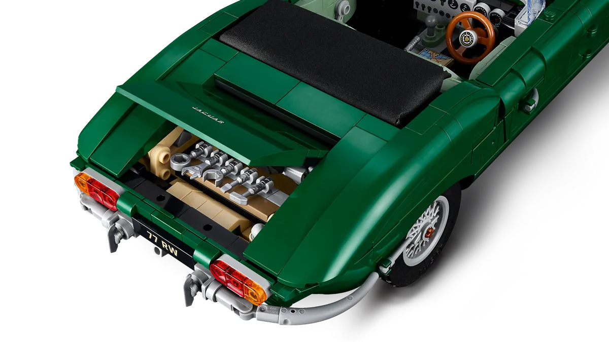 LEGO Jaguar E-Type (11381) - image 4