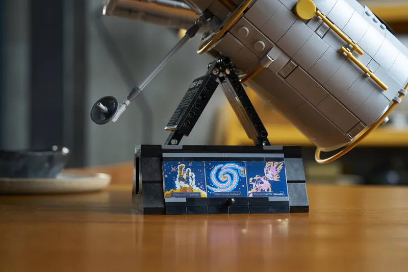 Hubble Space Telescope fra LEGO – produktfoto 16 af 21