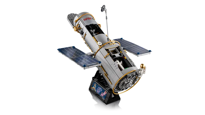 Hubble Space Telescope fra LEGO – produktfoto 3 af 21