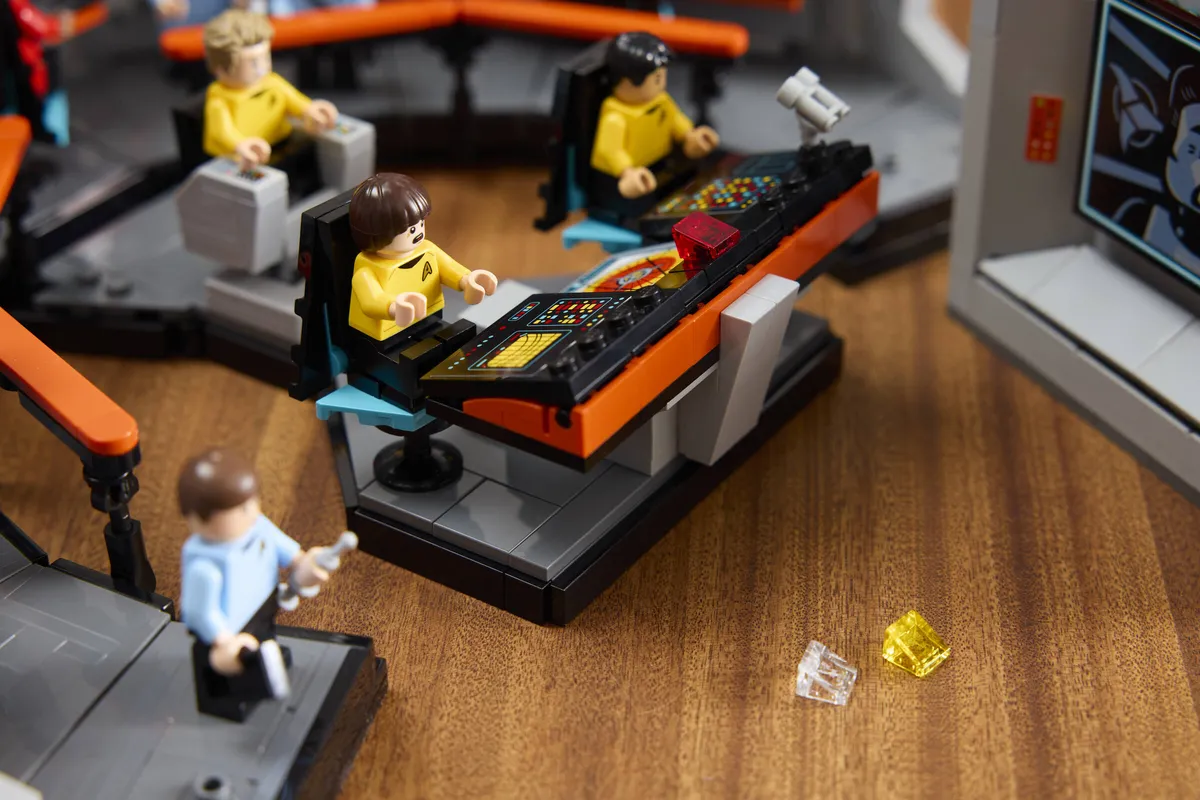 LEGO Star Trek: U.S.S. Enterprise NCC-1701™ Bridge (11385) - Bild 17
