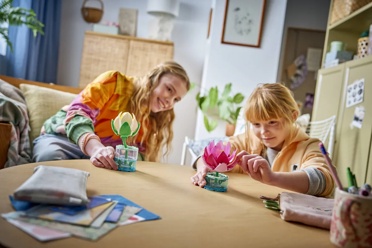 LEGO Water Lilies (11511) - Bild 8