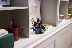 LEGO Dark Flower Arrangement (11513) - Bild 5