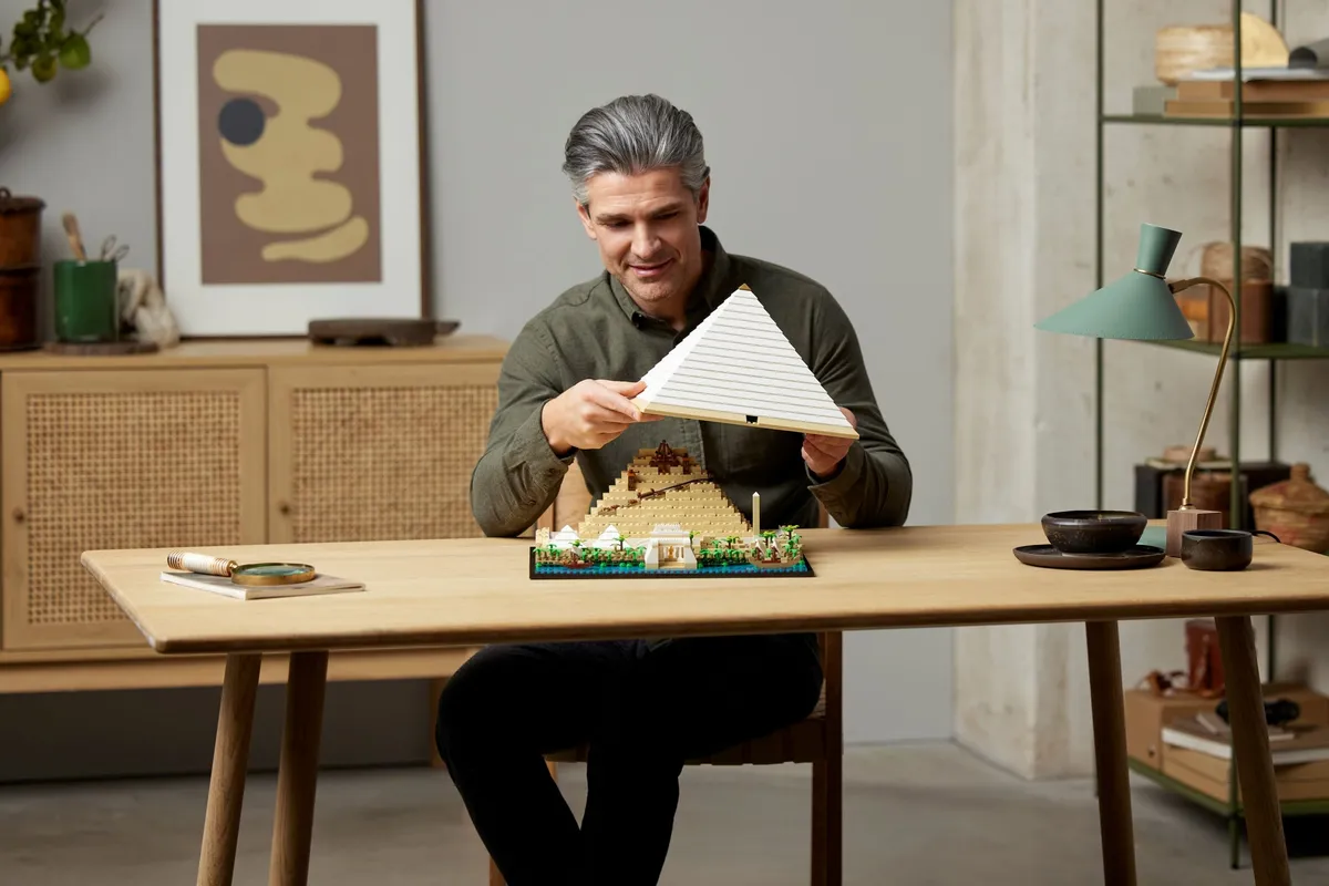LEGO Great Pyramid of Giza (21058) - image 10