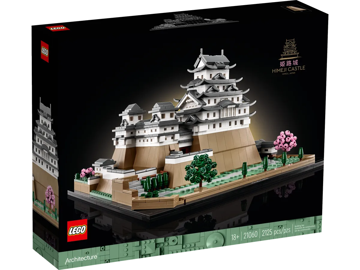 LEGO Himeji Castle (21060) - image 1