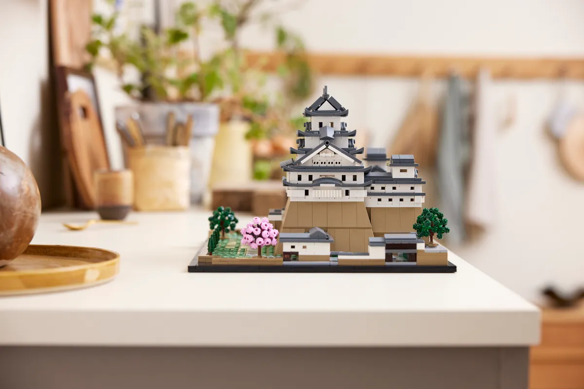LEGO Himeji Castle (21060) - image 8