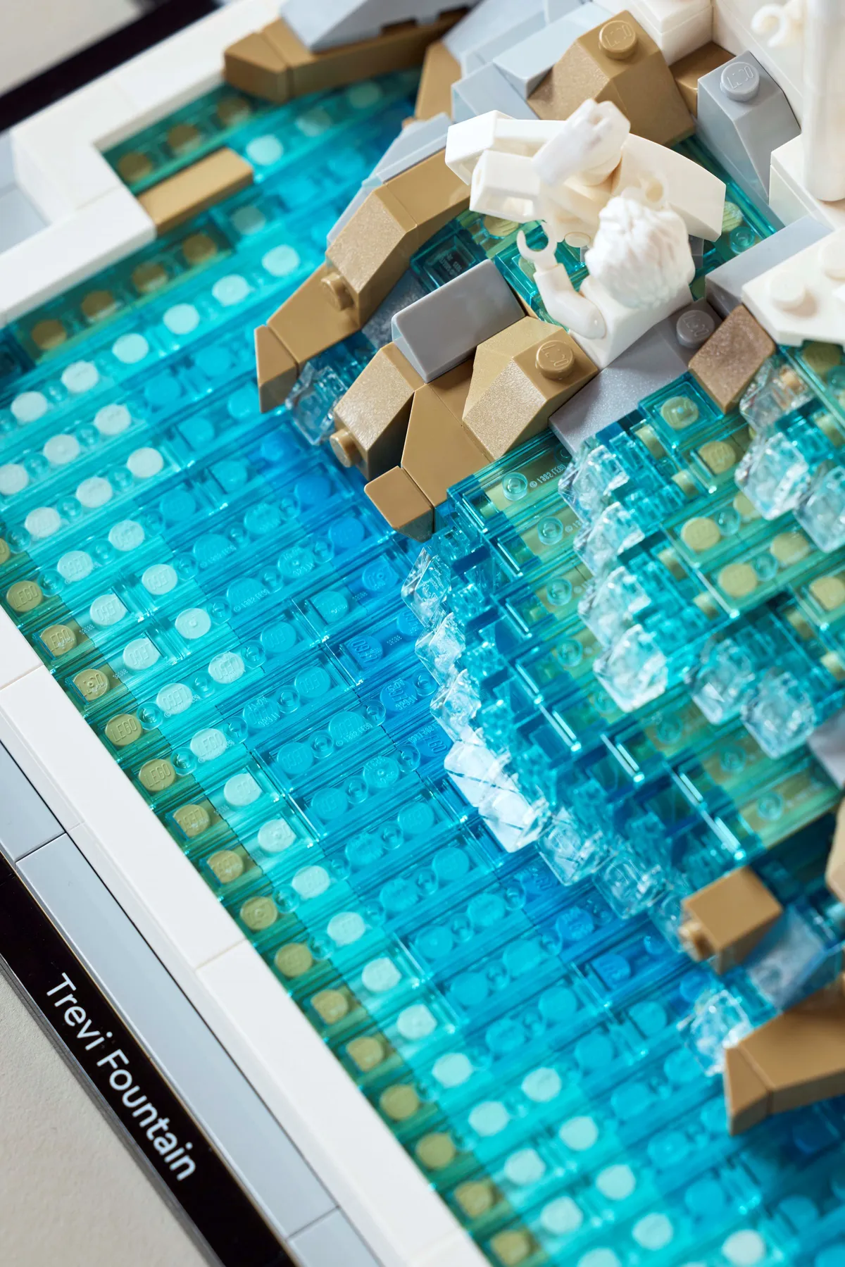 LEGO Trevi Fountain (21062) - Bild 6
