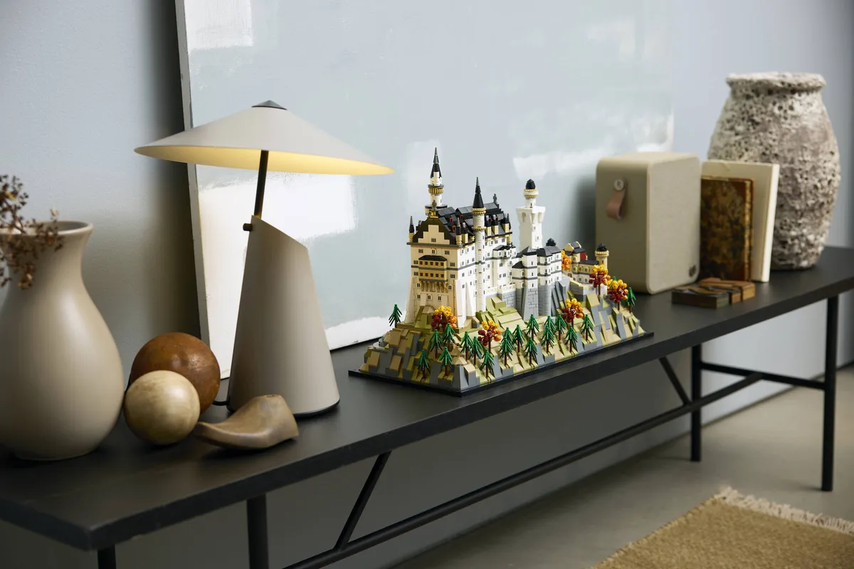 LEGO Neuschwanstein Castle (21063) - Bild 9