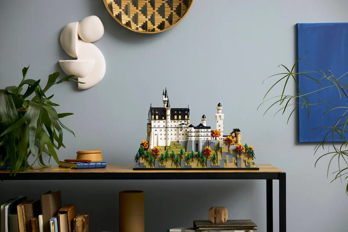 LEGO Neuschwanstein Castle (21063) - Bild 6