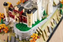 LEGO Neuschwanstein Castle (21063) - image 8