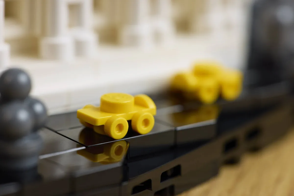 LEGO New York City – The Big Apple (21066) - Bild 9