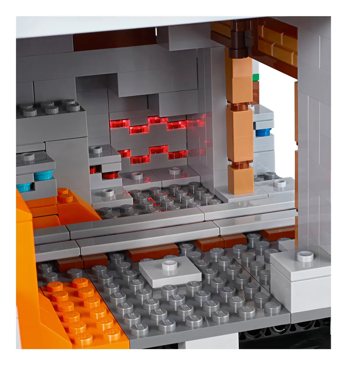LEGO The Mountain Cave (21137) - image 5