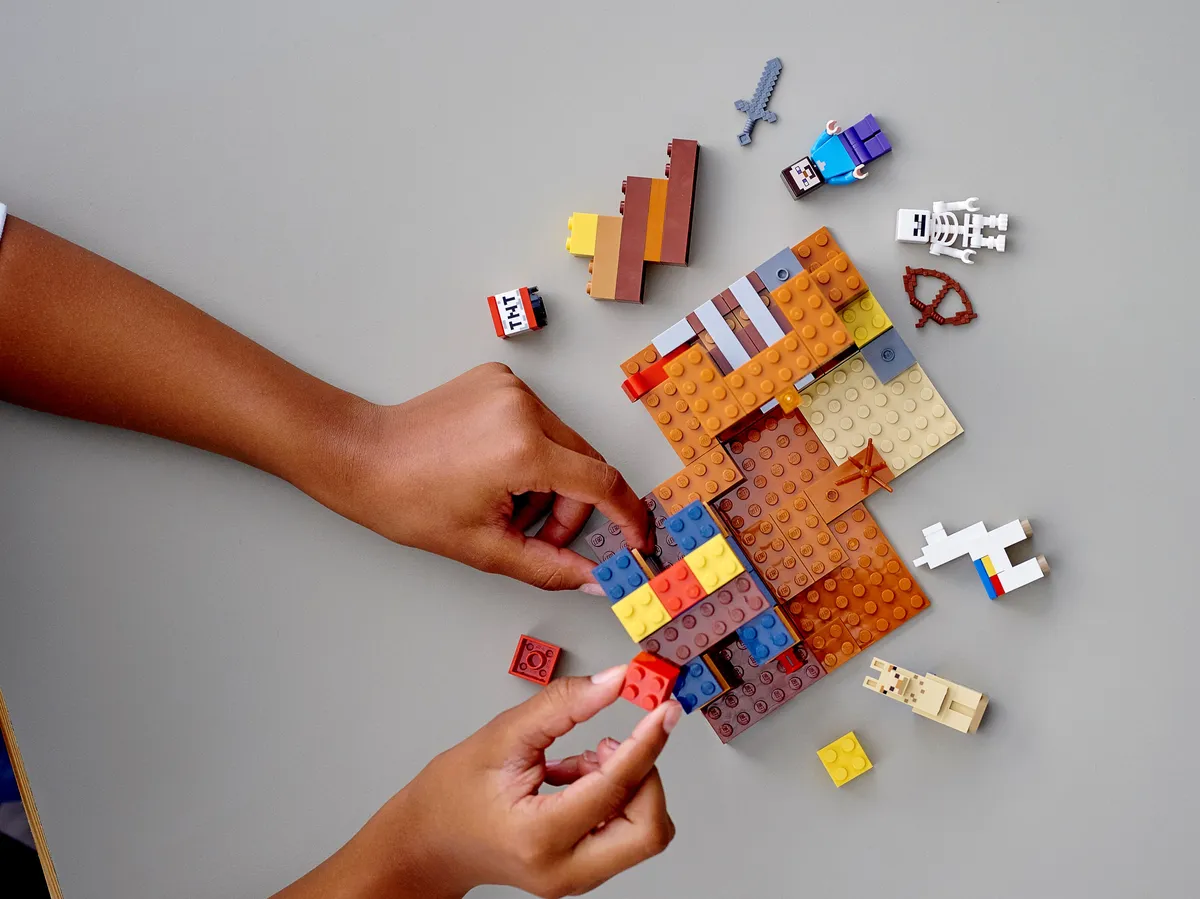 LEGO The Trading Post (21167) - image 8